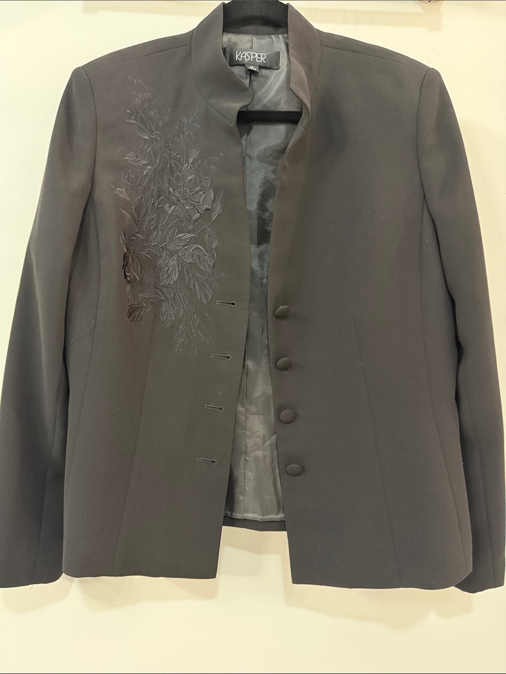Kasper Black Embroidered Collarless Blazer